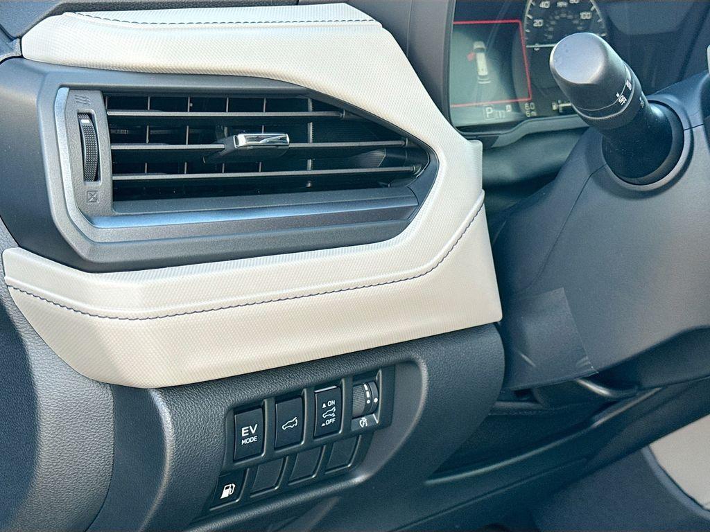 new 2025 Subaru Forester Hybrid car, priced at $41,033