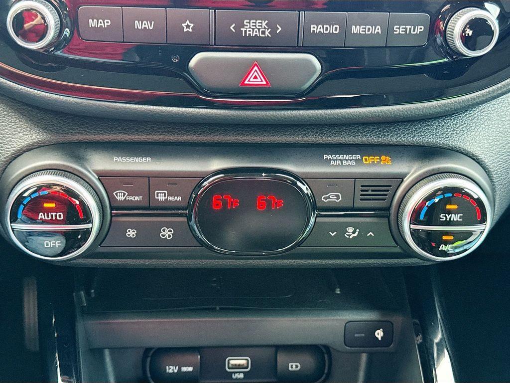 used 2021 Kia Soul car, priced at $15,429