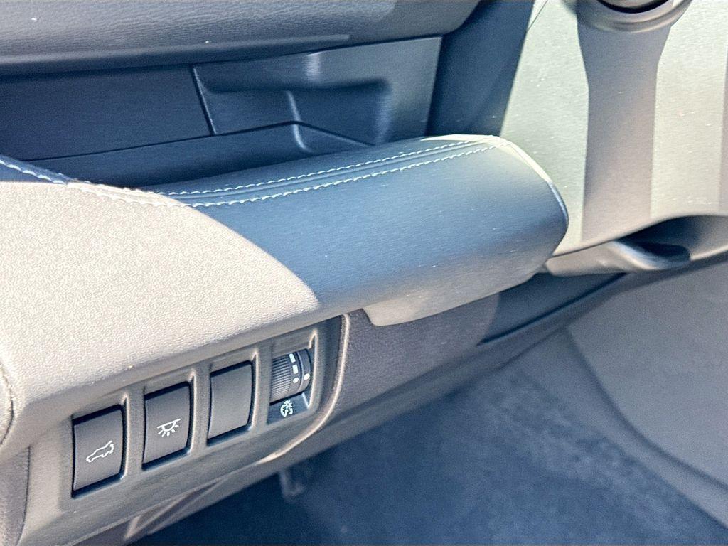 used 2023 Subaru Ascent car, priced at $33,901