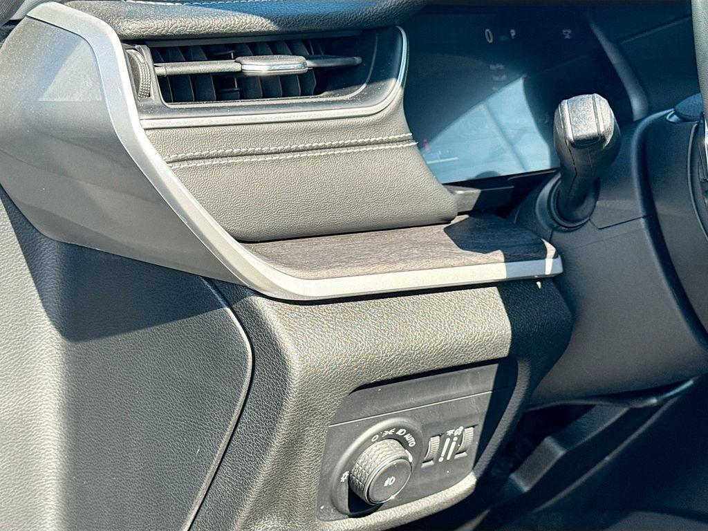 used 2023 Jeep Grand Cherokee car, priced at $26,780