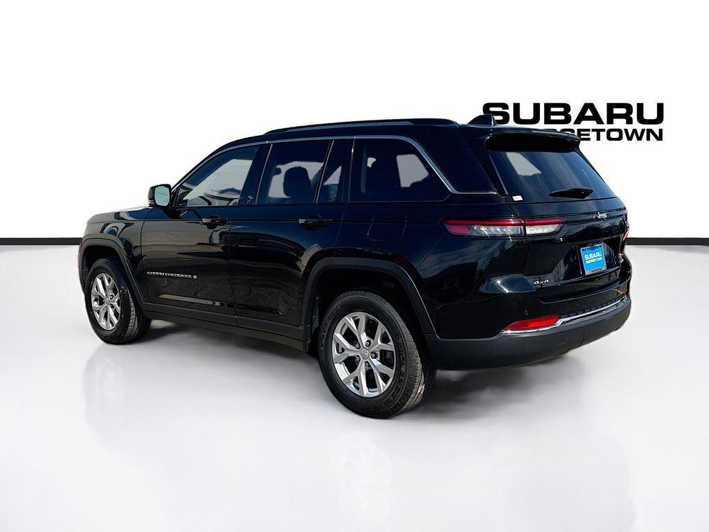used 2023 Jeep Grand Cherokee car, priced at $26,780