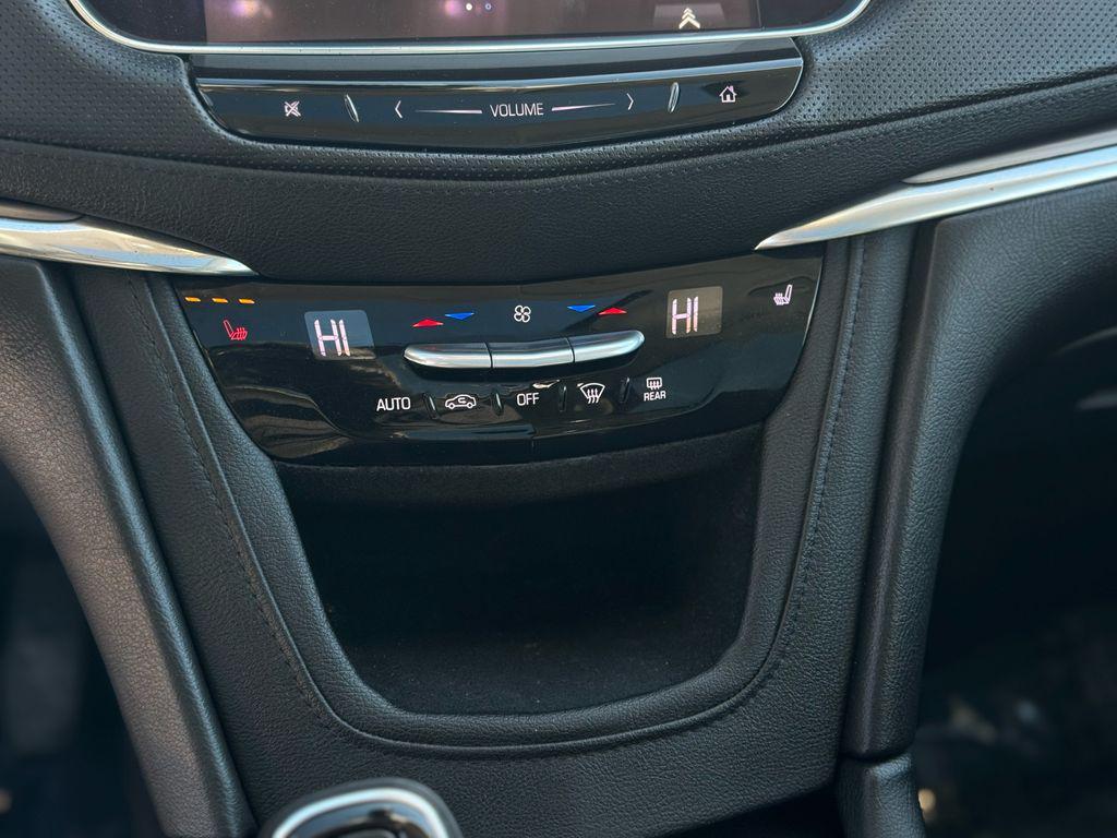 used 2017 Cadillac XT5 car, priced at $18,168