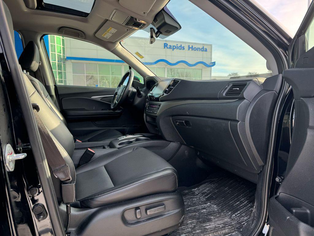 used 2023 Honda Ridgeline car, priced at $31,223