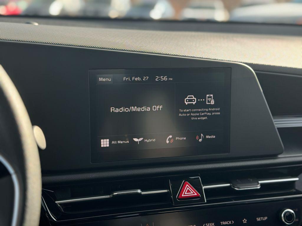 used 2025 Kia Niro car, priced at $21,462