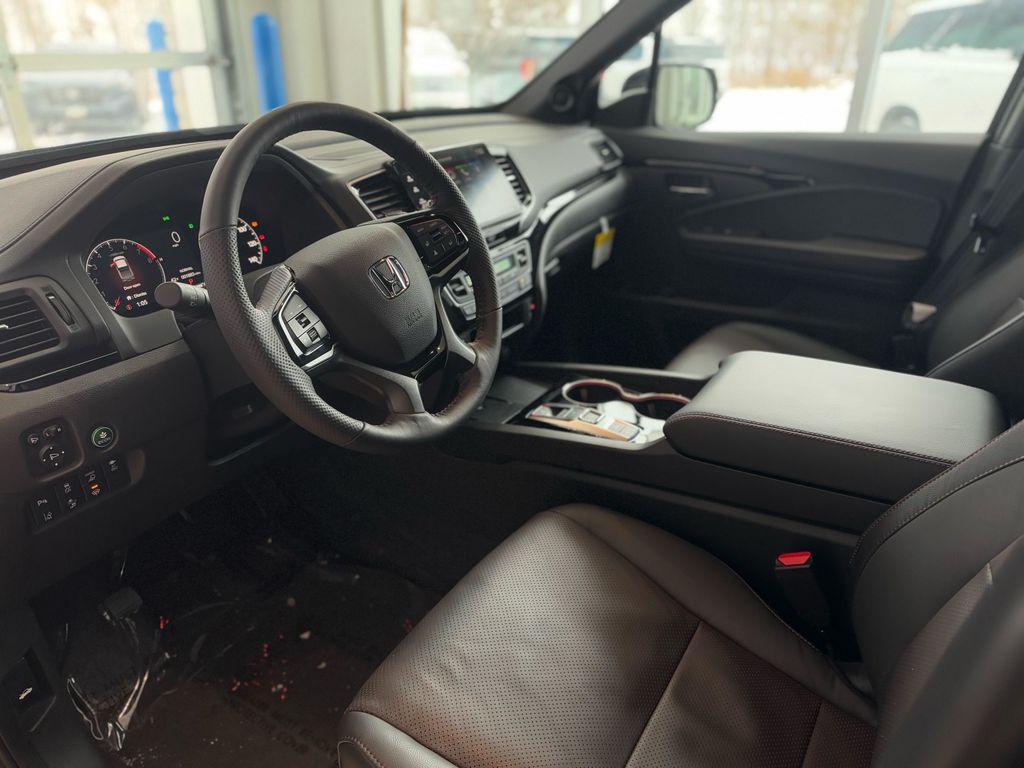 used 2025 Honda Ridgeline car, priced at $43,226