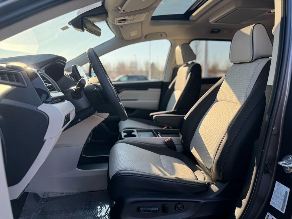 used 2026 Honda Odyssey car, priced at $46,768