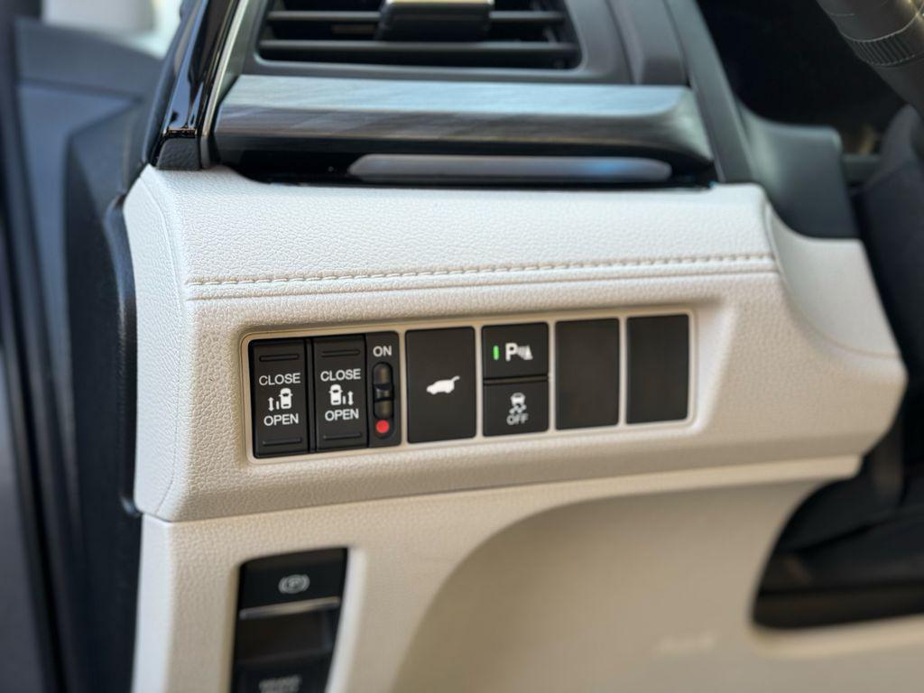 used 2026 Honda Odyssey car, priced at $46,768