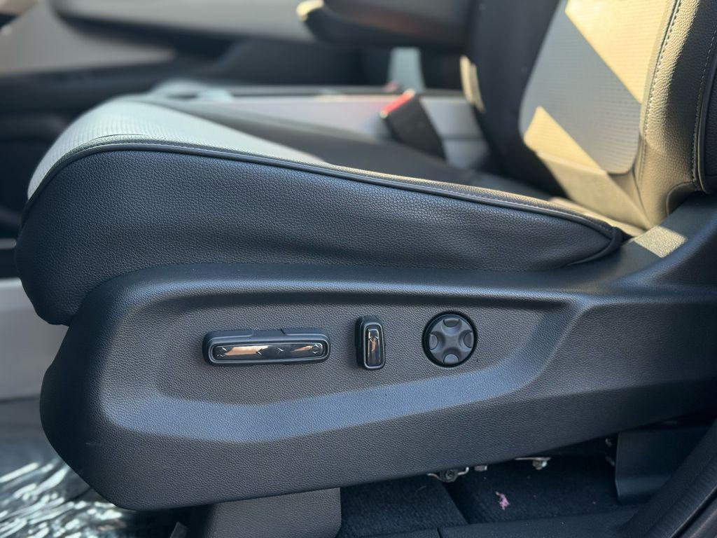 used 2026 Honda Odyssey car, priced at $46,768