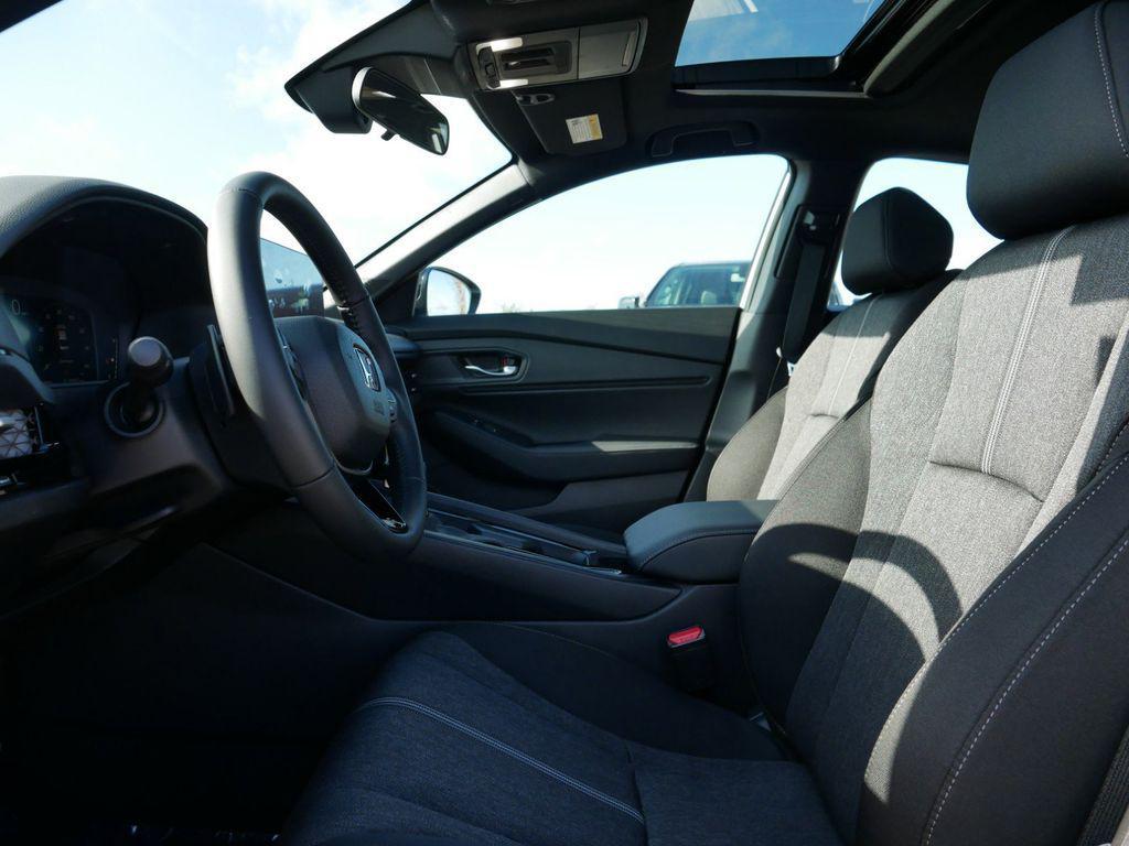 new 2025 Honda Accord Hybrid car, priced at $33,655