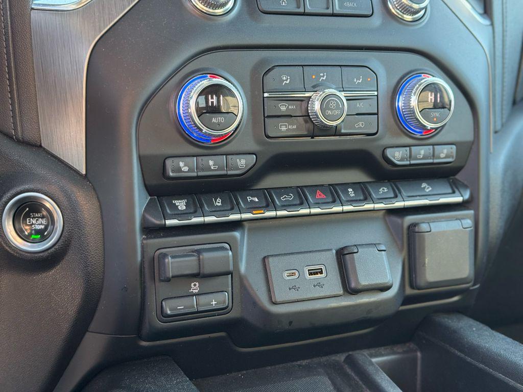 used 2021 GMC Sierra 2500 car, priced at $52,764