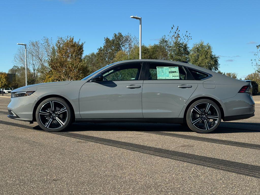 new 2025 Honda Accord Hybrid car, priced at $33,700