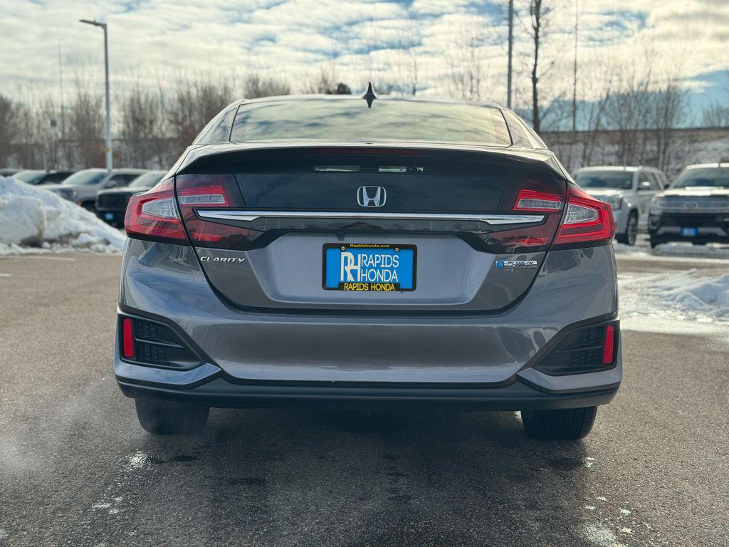 used 2018 Honda Clarity Plug-In Hybrid car, priced at $15,993