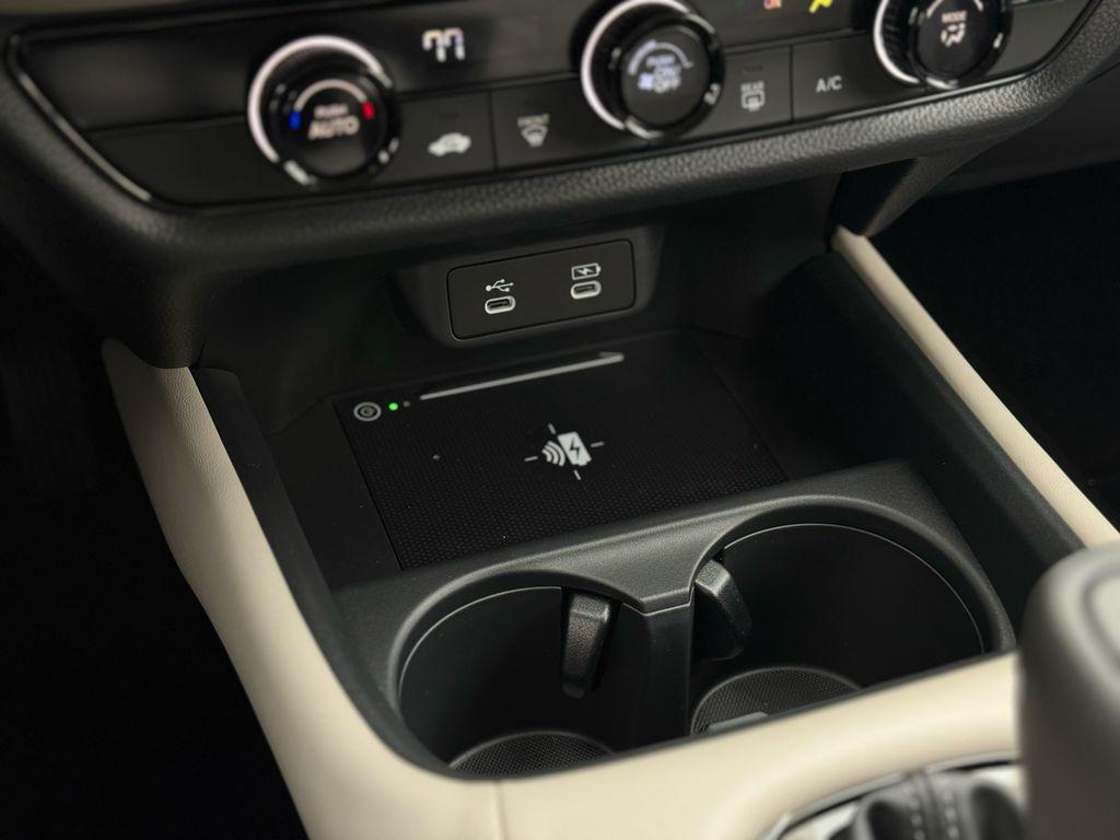 new 2026 Honda HR-V car, priced at $28,420