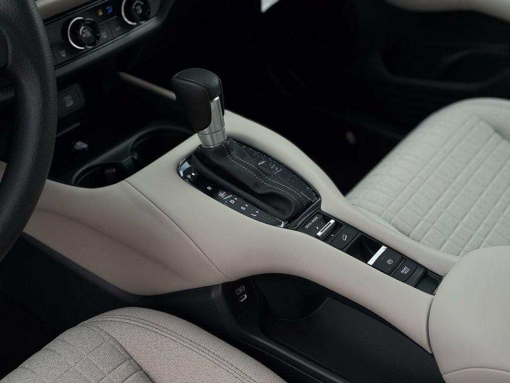 new 2026 Honda HR-V car, priced at $28,420