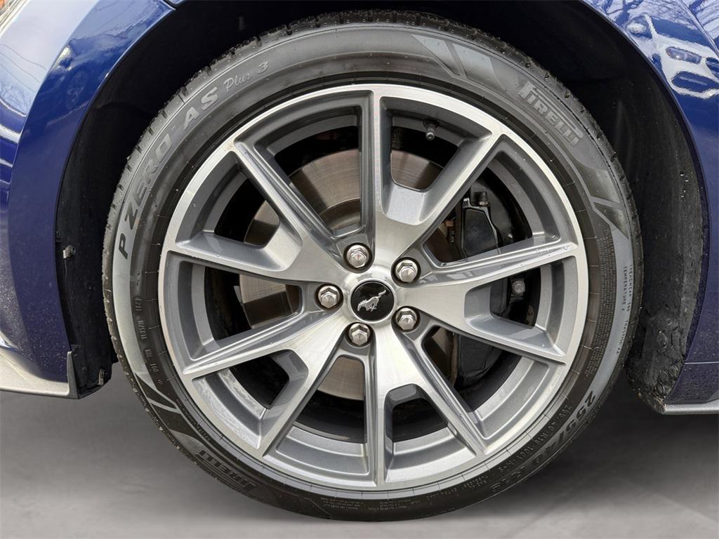 used 2015 Ford Mustang car, priced at $35,742