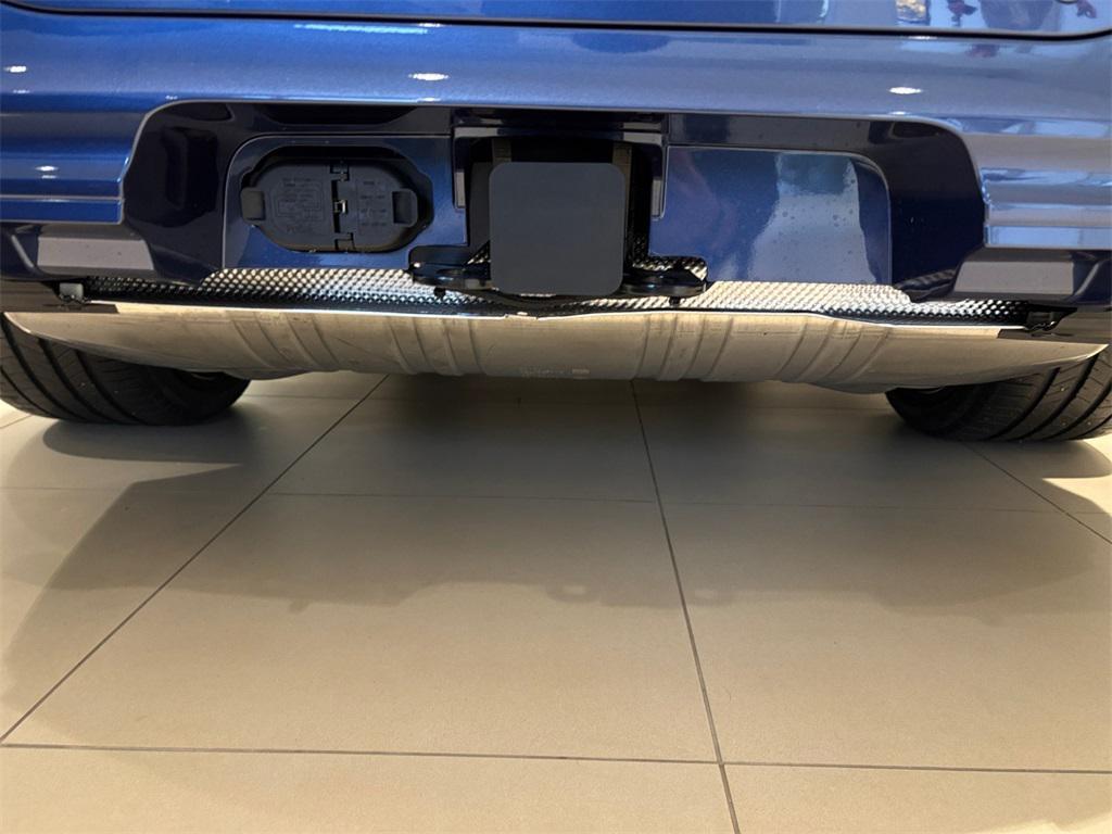 new 2026 BMW ALPINA XB7 car, priced at $161,975