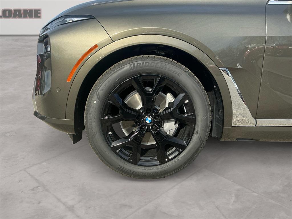 new 2026 BMW X7 car, priced at $96,240