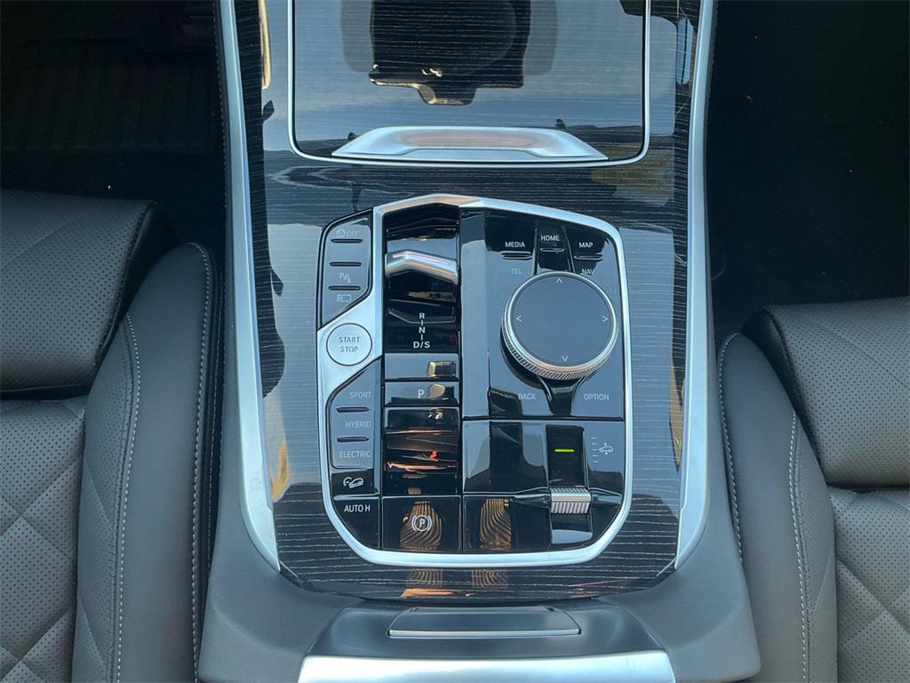 new 2026 BMW X5 PHEV car, priced at $89,225