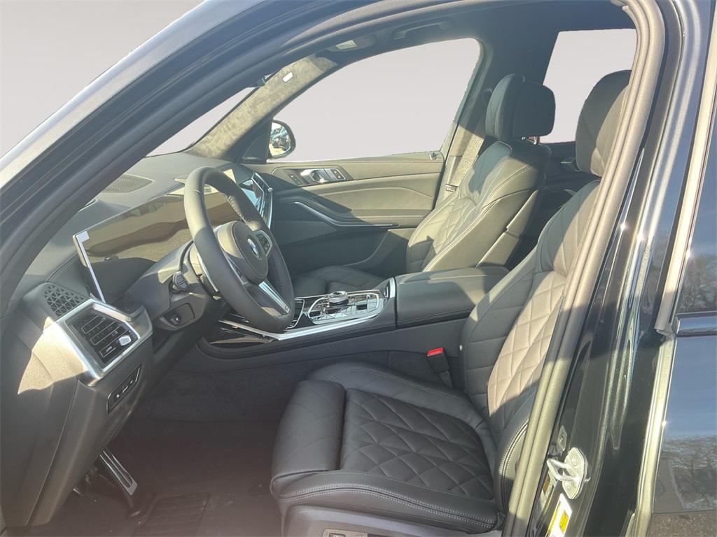 new 2026 BMW X7 car, priced at $98,180