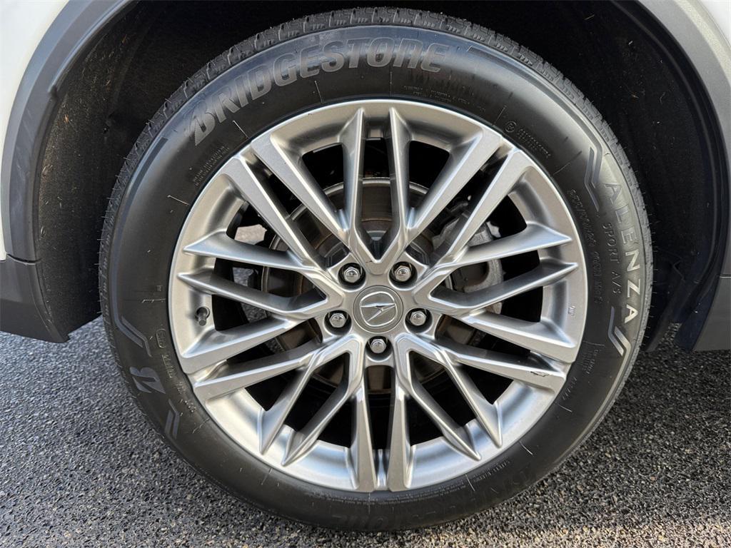 used 2023 Acura MDX car, priced at $42,893