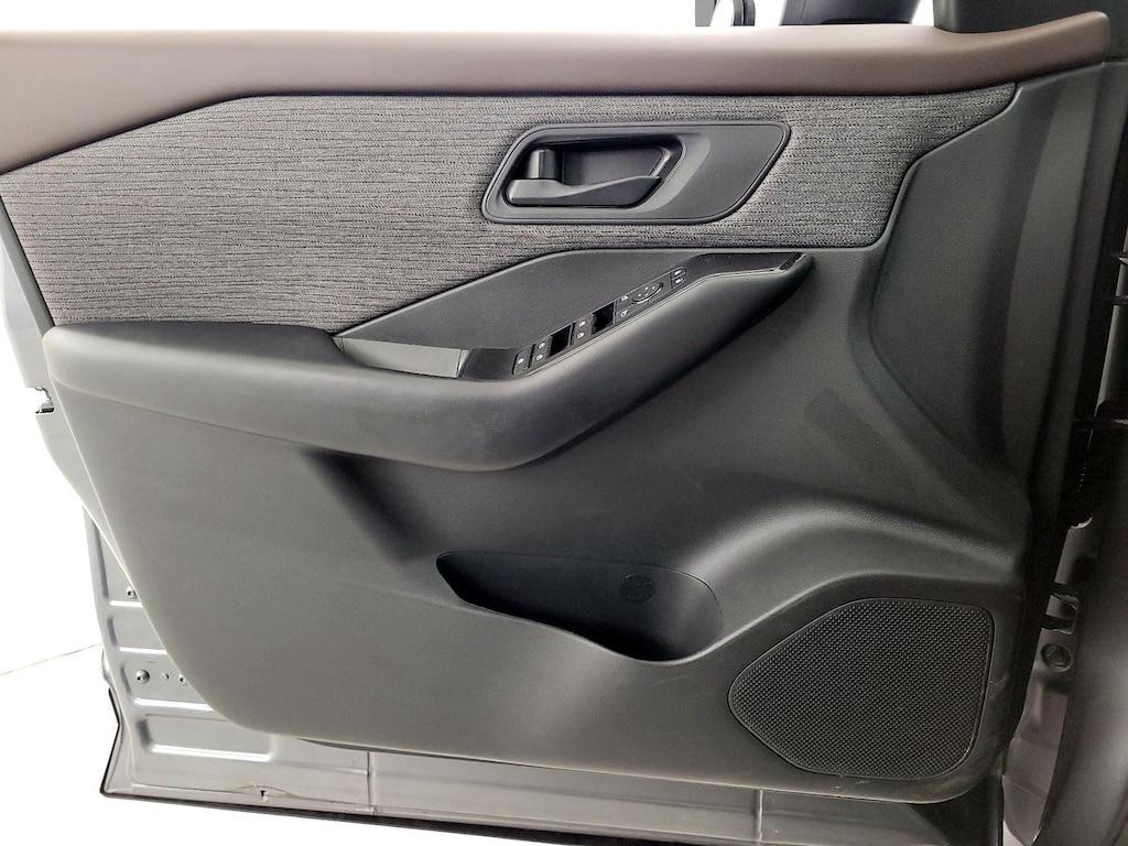 used 2023 Nissan Rogue car, priced at $19,998