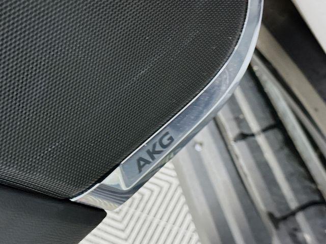 used 2021 Cadillac Escalade ESV car, priced at $61,495