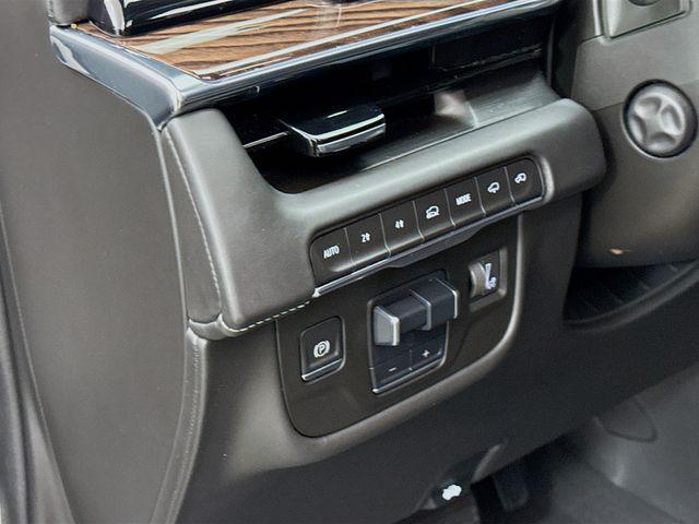 used 2021 Cadillac Escalade ESV car, priced at $61,495