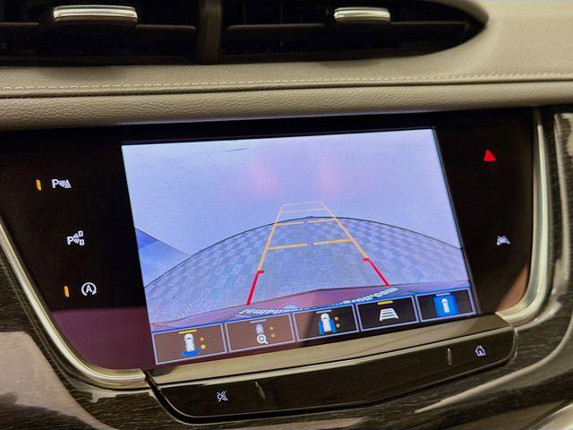 used 2022 Cadillac XT6 car, priced at $30,995