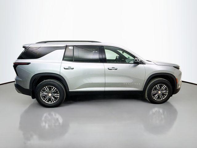 used 2026 Chevrolet Traverse car, priced at $39,490