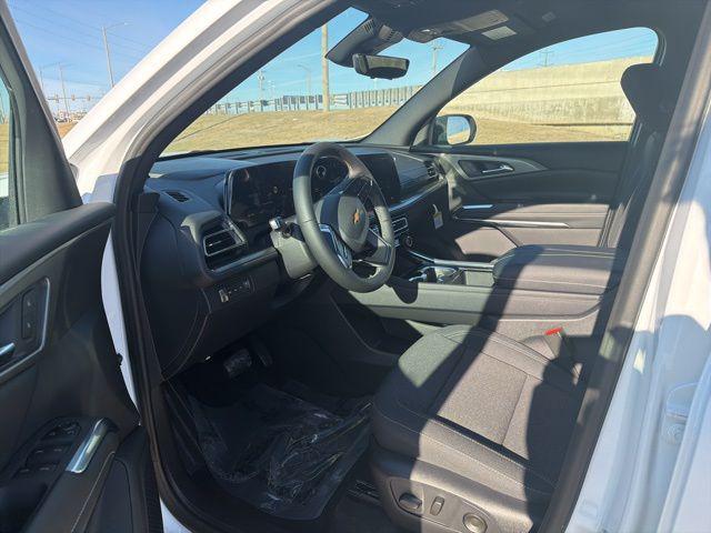 new 2026 Chevrolet Traverse car, priced at $41,913