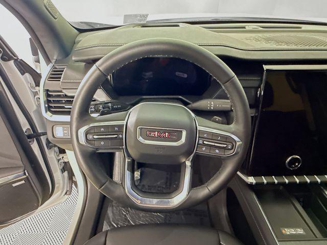 used 2026 GMC Acadia car, priced at $41,902