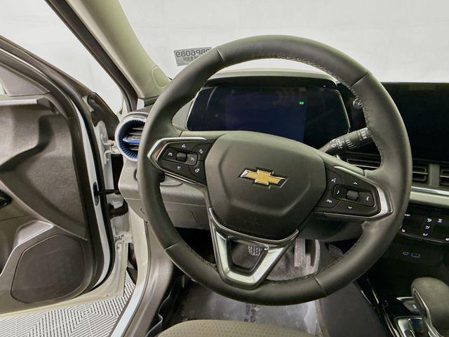 used 2025 Chevrolet Trax car, priced at $20,990