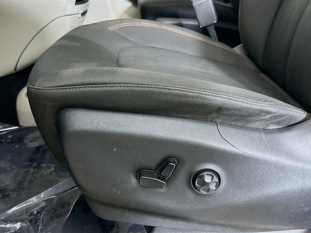 used 2017 Chrysler Pacifica car, priced at $9,995