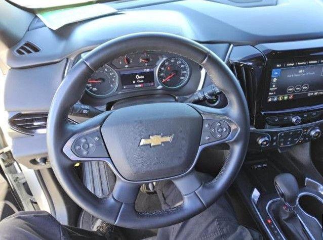 used 2023 Chevrolet Traverse car, priced at $26,495