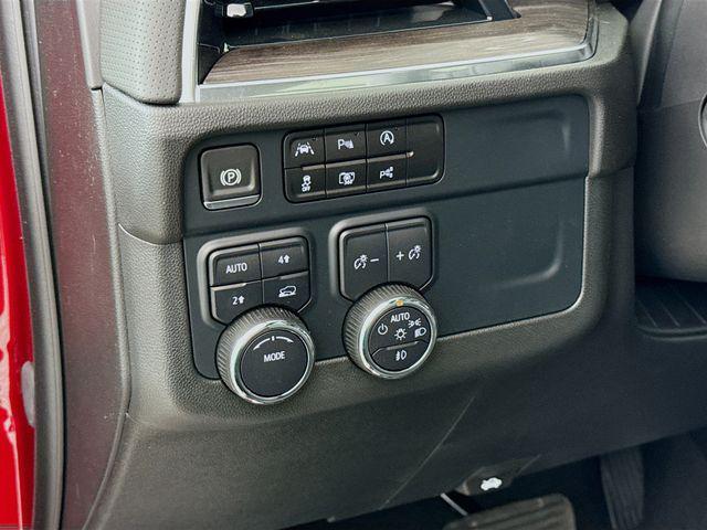 new 2025 Chevrolet Suburban car, priced at $85,535