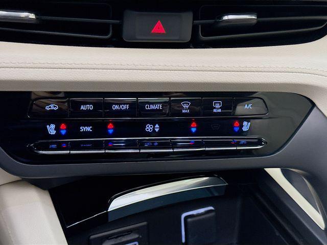 used 2023 Buick Envision car, priced at $27,990