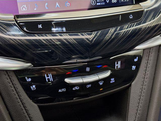 used 2024 Cadillac XT6 car, priced at $38,990