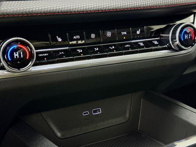 new 2026 Chevrolet Equinox car, priced at $35,721