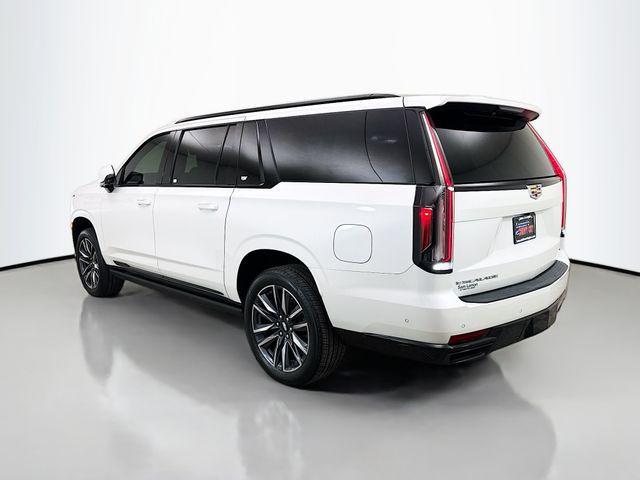 used 2022 Cadillac Escalade ESV car, priced at $68,495