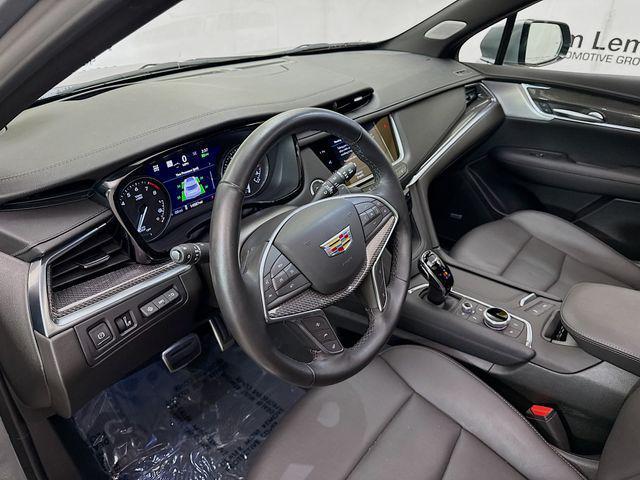 used 2024 Cadillac XT5 car, priced at $36,995