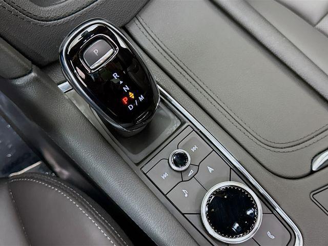 used 2024 Cadillac XT5 car, priced at $36,995