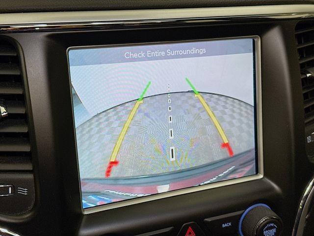 used 2014 Jeep Grand Cherokee car, priced at $25,485