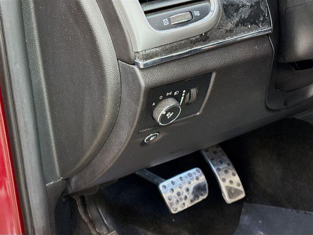 used 2014 Jeep Grand Cherokee car, priced at $25,485