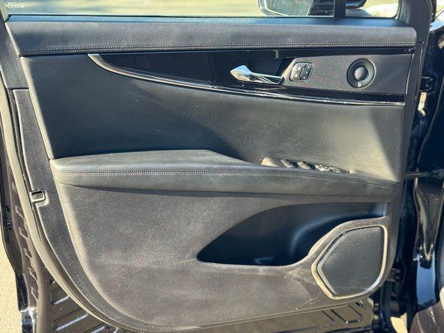 used 2021 Lincoln Nautilus car, priced at $24,000