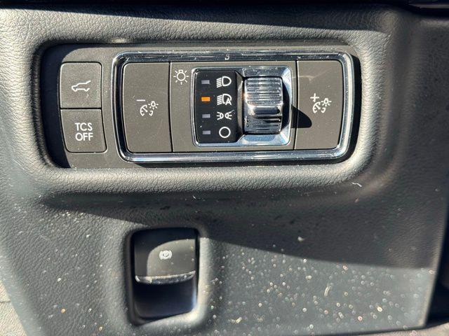 used 2021 Lincoln Nautilus car, priced at $24,000