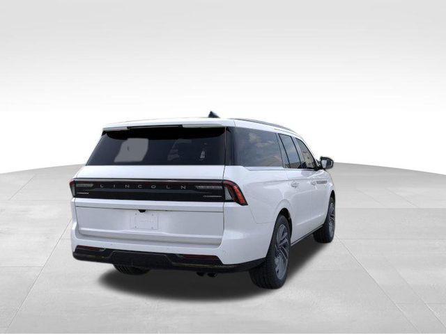 new 2026 Lincoln Navigator car, priced at $109,390