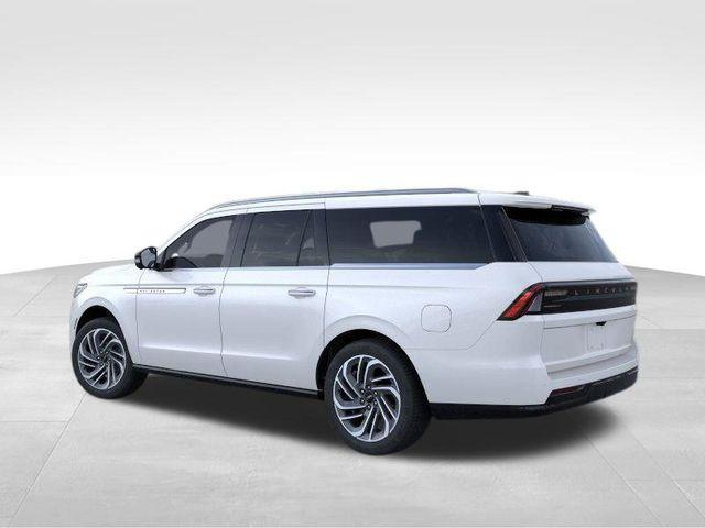 new 2026 Lincoln Navigator car, priced at $109,390