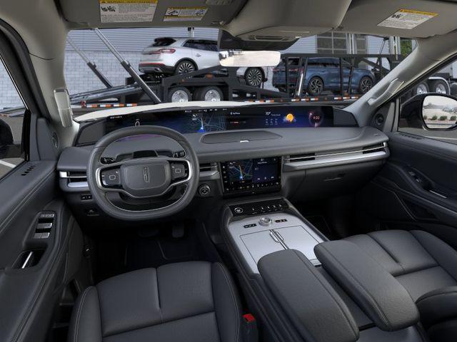 new 2026 Lincoln Navigator car, priced at $95,905