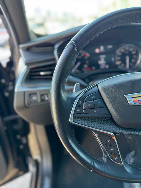 used 2020 Cadillac XT5 car, priced at $25,995