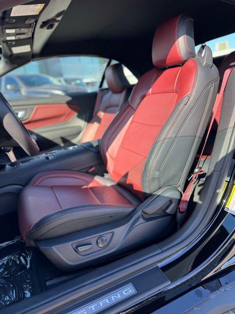 used 2025 Ford Mustang car, priced at $35,995